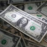 Dólar cai pelo terceiro dia seguido com perspectiva de corte de juros nos EUA