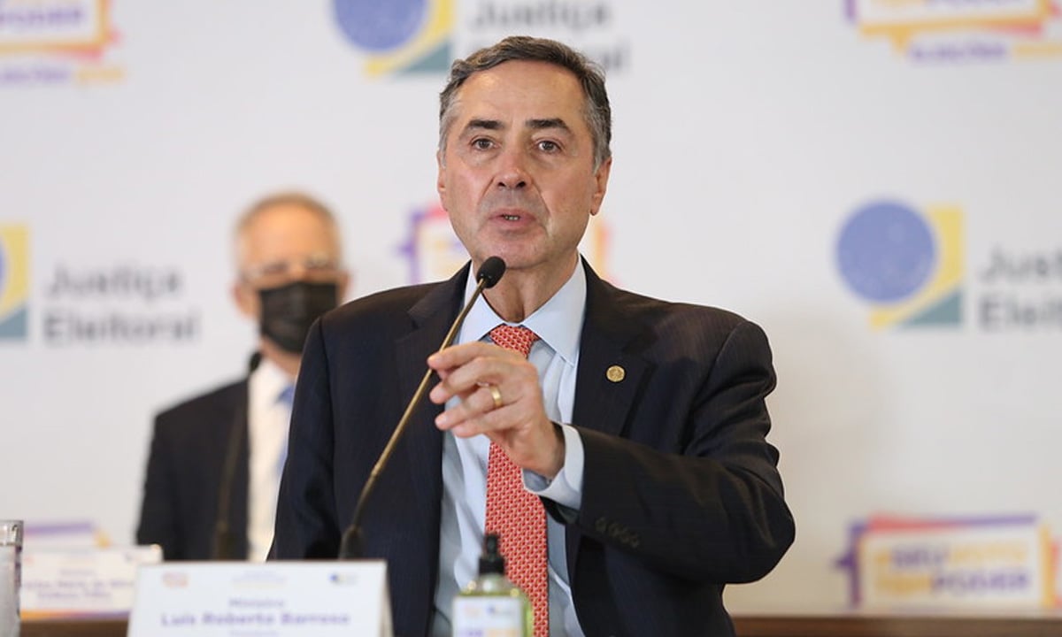 'Estou considerando todas as possibilidades, inclusive a de ficar', diz Barroso sobre o futuro no STF – CartaCapital