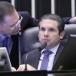 Hugo Motta diz a líderes que pautará a anistia ao 8 de Janeiro – CartaCapital