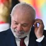 Lula oferece luz, gás e ônibus “de graça”. Terá de salvar Correios