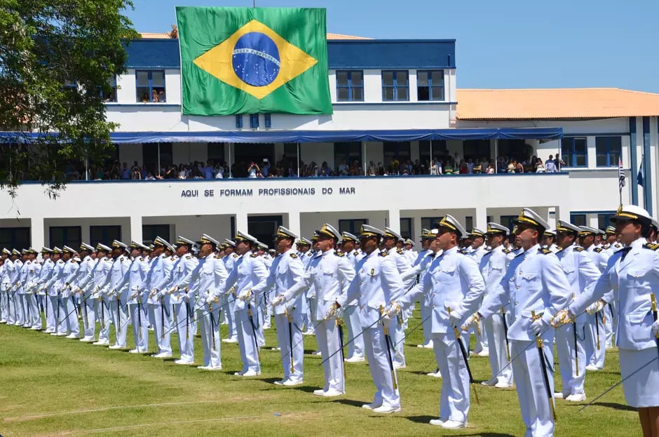 MPF pede suspensão de concurso da Marinha por desrespeito à política de cotas – CartaCapital