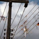 mulher morre após tentar pegar pipa presa em fiação elétrica no Pero Vaz