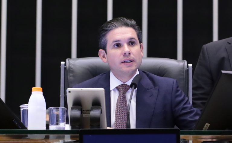 Discussão e votação de propostas legislativas. Presidente da Câmara dos Deputados, Hugo Motta (REPUBLICANOS - PB)