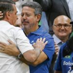 O que Bolsonaro espera de Lira na véspera do julgamento do golpe – CartaCapital