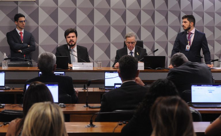 Pedido de vista adia para esta quarta-feira a votação de relatório sobre a tarifa social de energia – Notícias