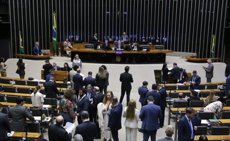 Plenário pode votar medida provisória que amplia tarifa social de energia – Notícias