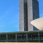 Projeto que derruba regras sobre aborto legal em crianças avança na Câmara