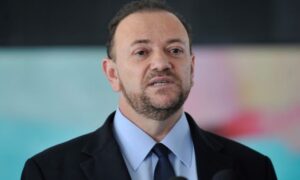 Reeleição de Lula seria recado contra o 'maior fascista do século XXI', diz Edinho Silva – CartaCapital