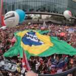São Paulo tem 42 mil pessoas em ato contra PEC da Blindagem e anistia