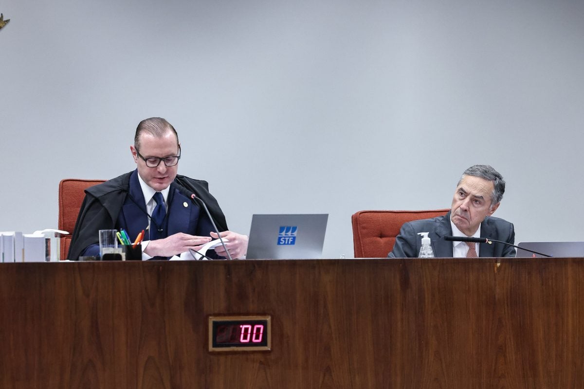 Só quem desconhece os fatos alegará perseguição política, diz Barroso após julgamento – CartaCapital