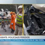 viatura da PM perde controle e bate em mureta na Av. Gal Costa; três policiais ficam feridos
