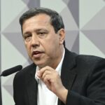Alvo de operação da PF nesta quinta, presidente de sindicato nega fraudes e fica em silêncio durante depoimento à CPI do INSS