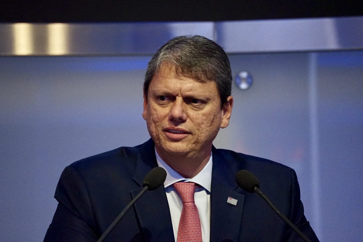 Após críticas, Tarcísio pede desculpas por fala sobre Coca-Cola e metanol – CartaCapital