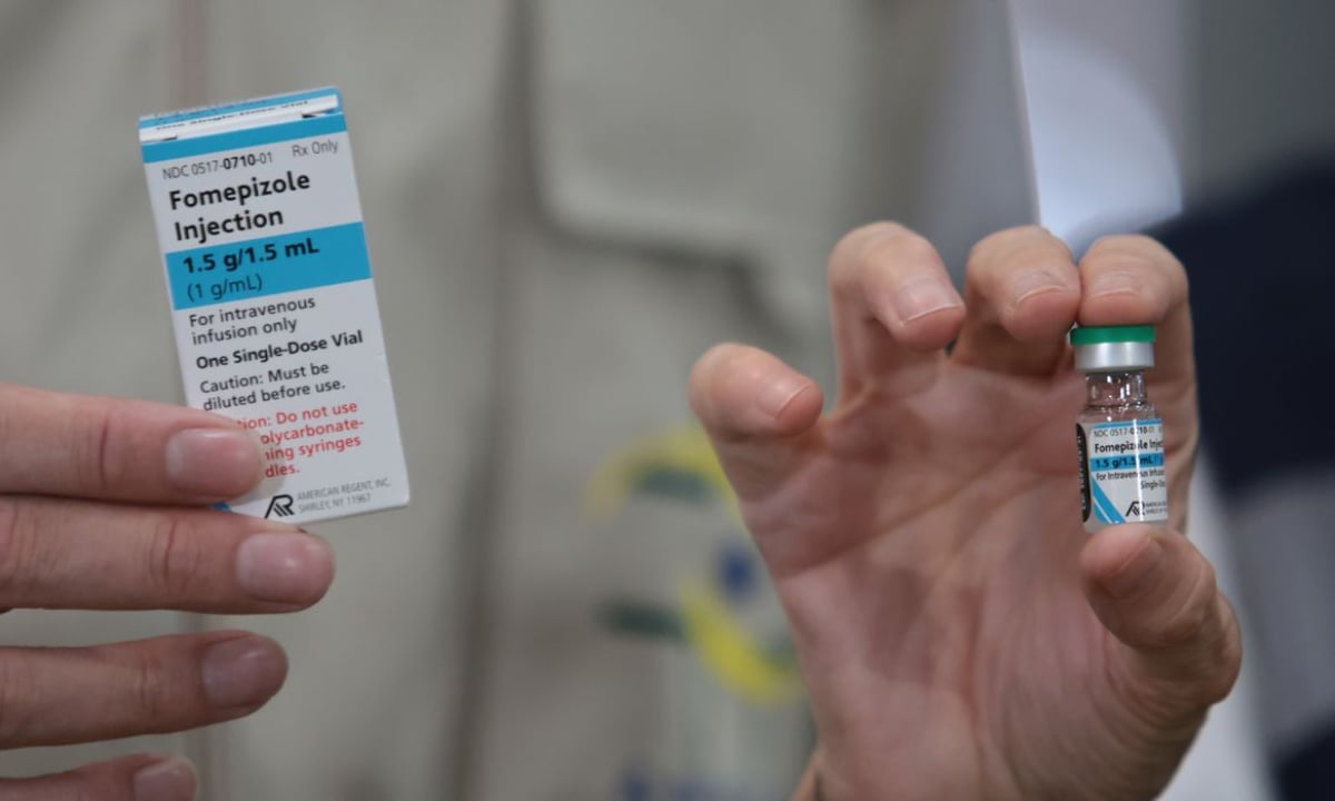 Brasil recebe 2,5 mil unidades de fomepizol, antídoto contra metanol – CartaCapital
