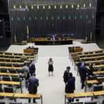 Câmara aprova pedido da oposição e retira de pauta a MP sobre tributação de investimentos; acompanhe – Notícias