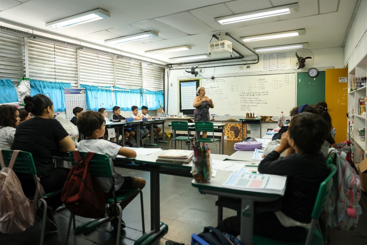 Câmara aprova piso salarial de professores para contratos temporários – CartaCapital