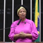 Câmara aprova projeto que prevê teste genético para risco de câncer; acompanhe – Notícias