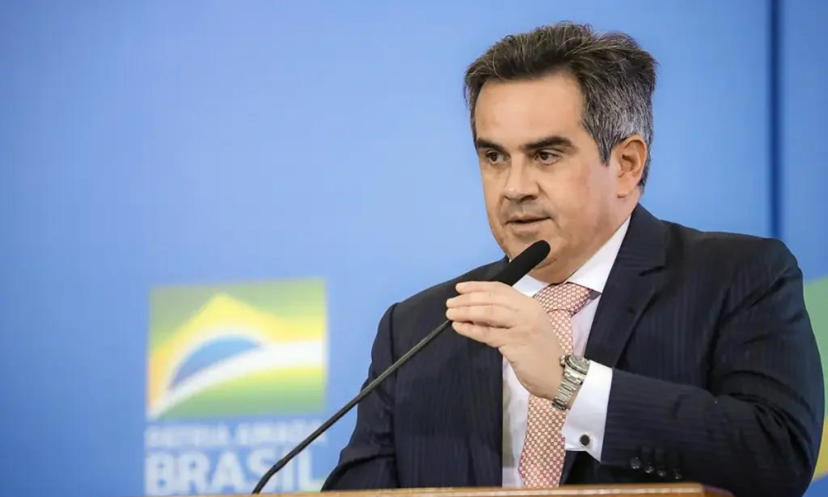 Ciro Nogueira pede a Moraes autorização para visitar Bolsonaro – CartaCapital