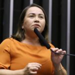 Comissão aprova obrigação de hospitais providenciarem acompanhante para pessoa com deficiência – Notícias