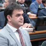 Comissão aprova permissão para agente de saúde usar carteira profissional como identidade – Notícias
