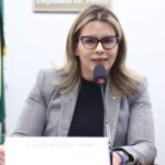 Comissão aprova projeto que criminaliza uso de IA para produzir pornografia infantojuvenil – Notícias