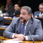 Comissão aprova projeto que pretende tornar a internet mais segura e acessível para idosos – Notícias
