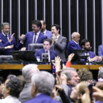 Como cada deputado votou na aprovação da isenção do IR