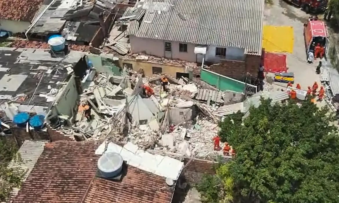 Desabamento em Olinda deixa dois mortos e feridos – CartaCapital