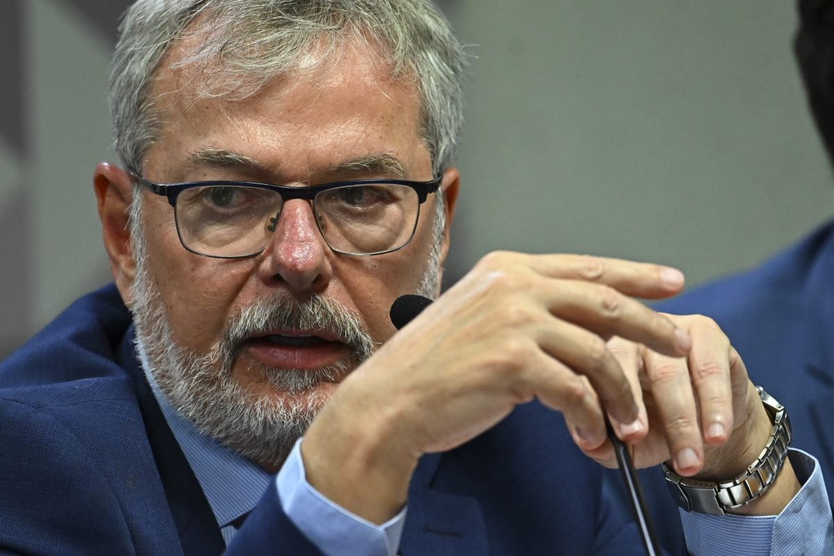 Ex-diretor do INSS nega vínculo político em depoimento à CPI – CartaCapital