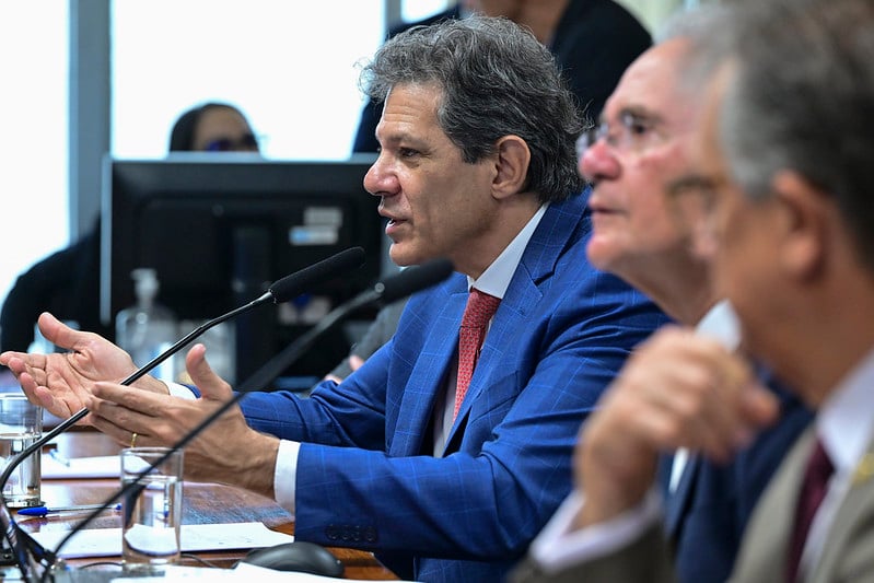Haddad defende revisar a tributação de fintechs e promete ‘embate mais firme’ com bets – CartaCapital
