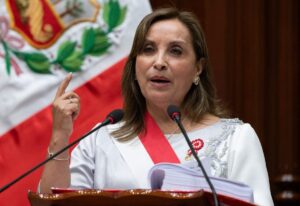 MP pede que ex-presidente Boluarte seja proibida de sair do Peru – CartaCapital