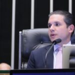 Motta diz que busca um serviço público cada vez mais eficiente e parabeniza servidores da Câmara – Notícias