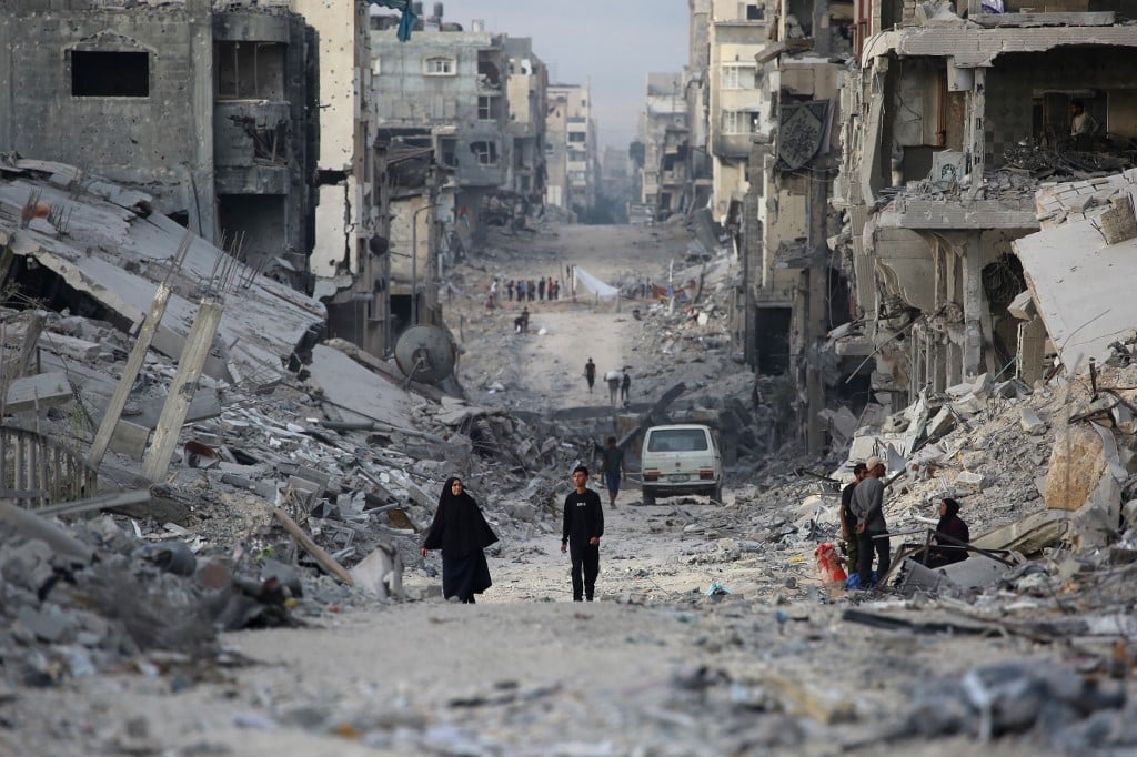 Palestinos encontram Cidade de Gaza devastada antes que Hamas comece a libertar reféns – CartaCapital