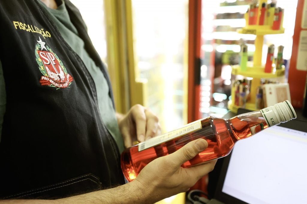 Polícia Científica confirma presença de metanol em bebidas apreendidas em São Paulo – CartaCapital