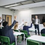 Presencial em alta e multifranqueados em expansão marcam avanço das franquias de educação – CartaCapital