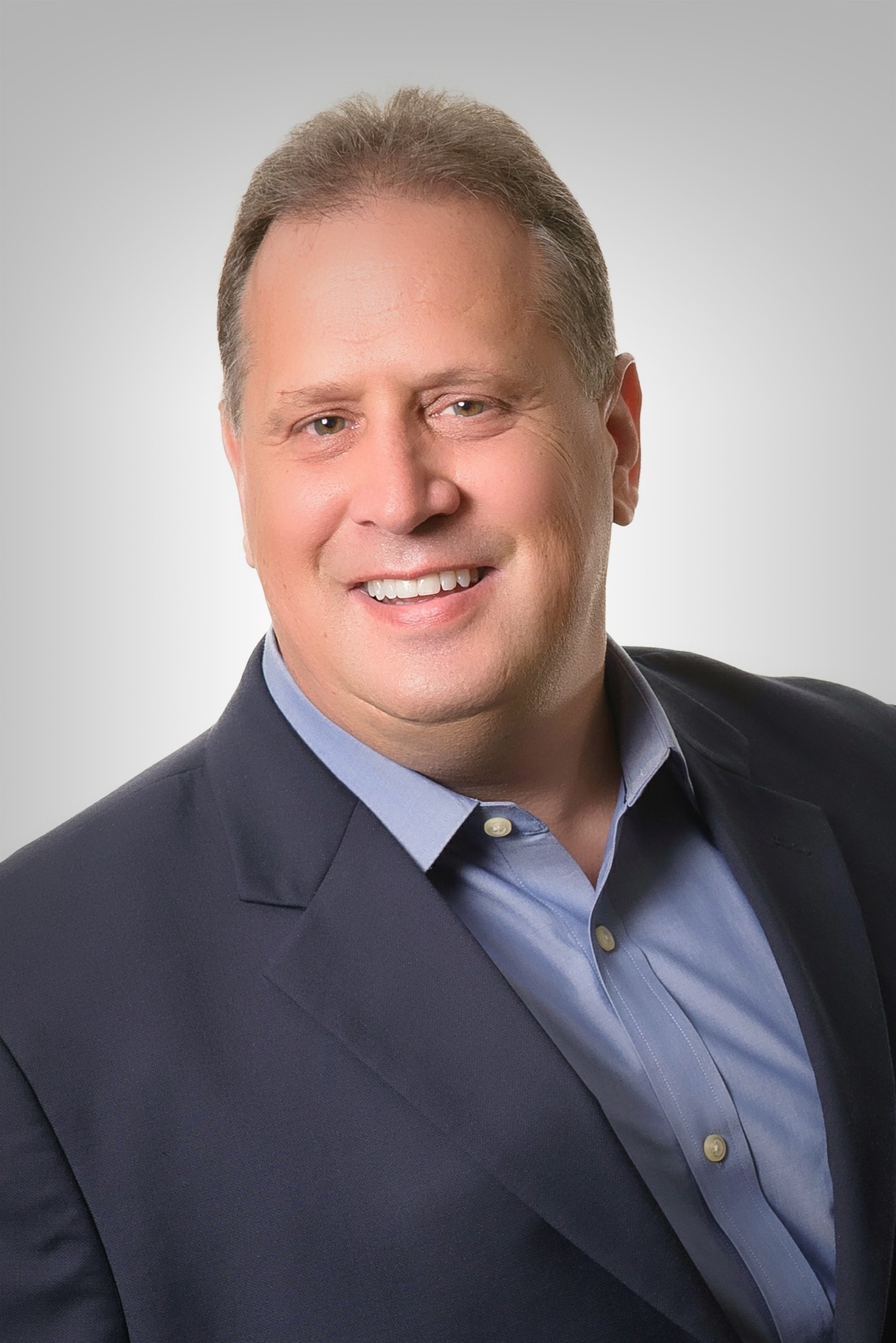 Quem é o CEO da Kodak, filho de costureira e zelador, que tenta resgatar ícone da fotografia da falência