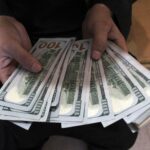 dolar dispara com pacote de bondades no Brasil
