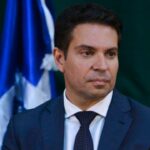 Líder do PT questiona no STF e na Câmara saída de Ramagem do País – CartaCapital