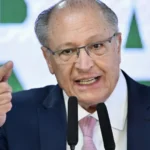 Alckmin: governo chinês abrirá diálogo para evitar desabastecimento de chips no Brasil