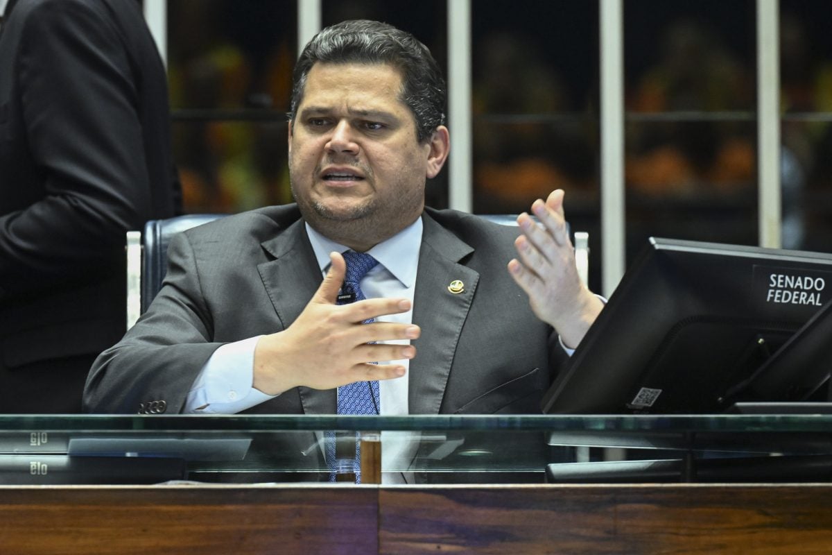 Alcolumbre sobe tom contra governo Lula na indicação de Messias ao STF – CartaCapital