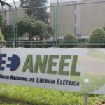 Aneel quer que preço da conta de luz mude conforme horário do dia