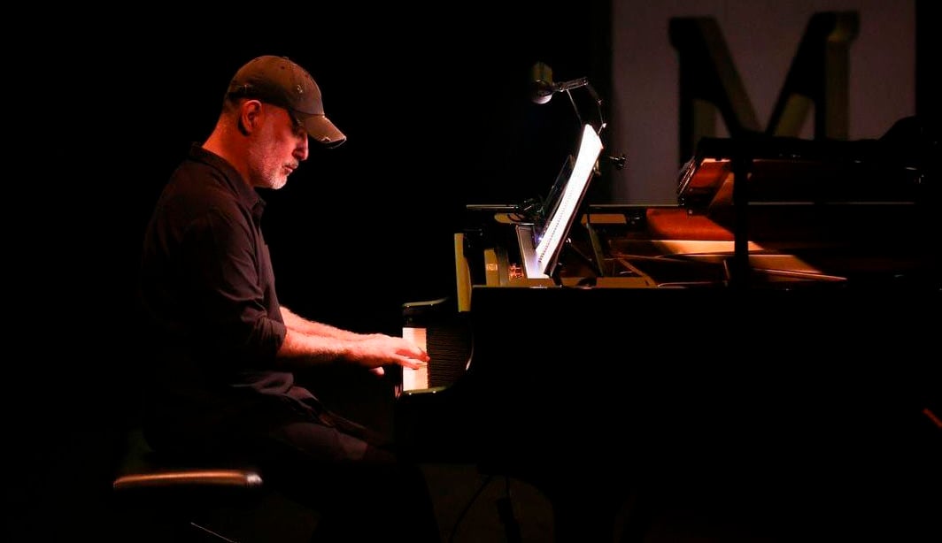 Antonio Pinto, reverenciado compositor de filmes como ‘Central do Brasil’, celebra 30 anos de carreira – CartaCapital