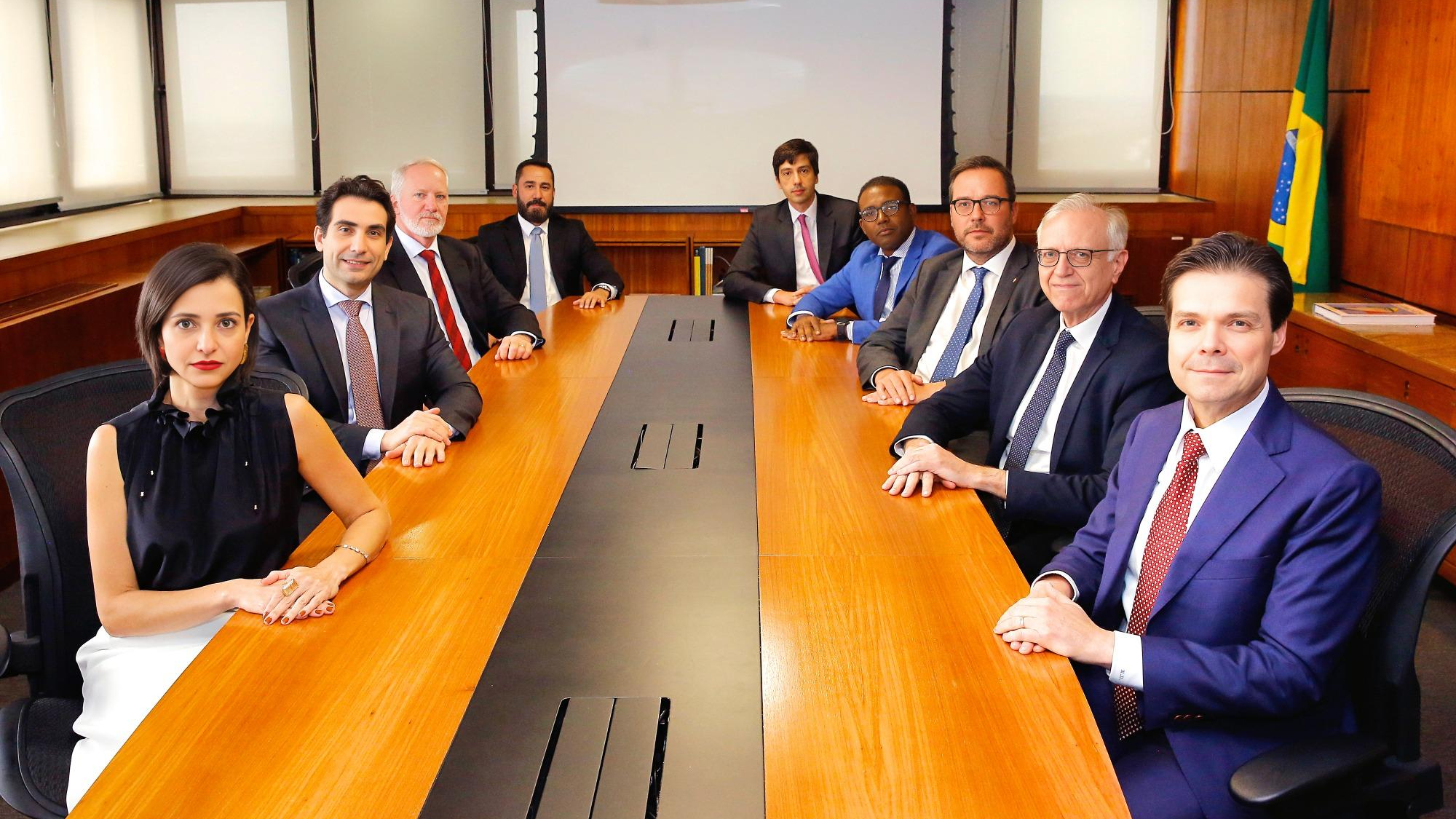 BC deve manter juros com inflação e risco fiscal