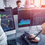 Bolsa encosta em 150 mil pontos pela primeira vez, com exterior e decisão do Copom no radar