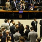 Câmara aprova ampliação gradual da licença-paternidade