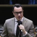 Comissão aprova medidas para incentivar acessibilidade em aplicativos de transporte e entrega – Notícias