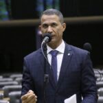 Comissão aprova projeto que define prazos para perícia em armas da segurança pública apreendidas – Notícias