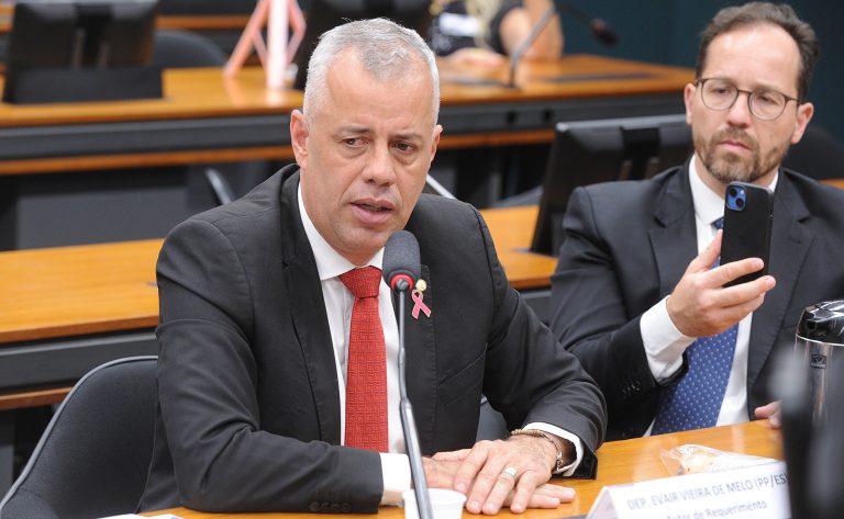 Audiência Pública - Aprimoramento das políticas públicas referentes aos processos de reconhecimento e delimitação de territórios quilombolas em Pernambuco. Dep. Evair Vieira de Melo (PP-ES)