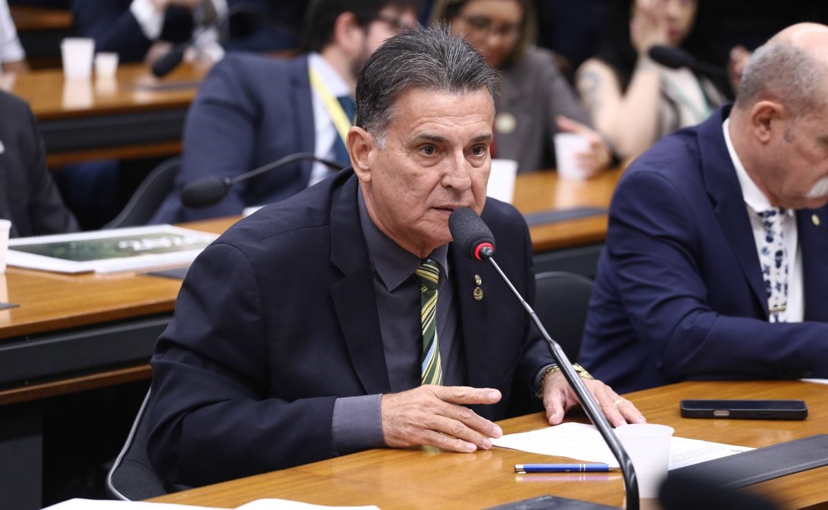 Deputado do PL diz que Célia Xakriabá ‘merecia uma bofetada’ – CartaCapital