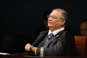 Dino nega viagem do pai de Paulo Figueiredo a casamento nos EUA – CartaCapital